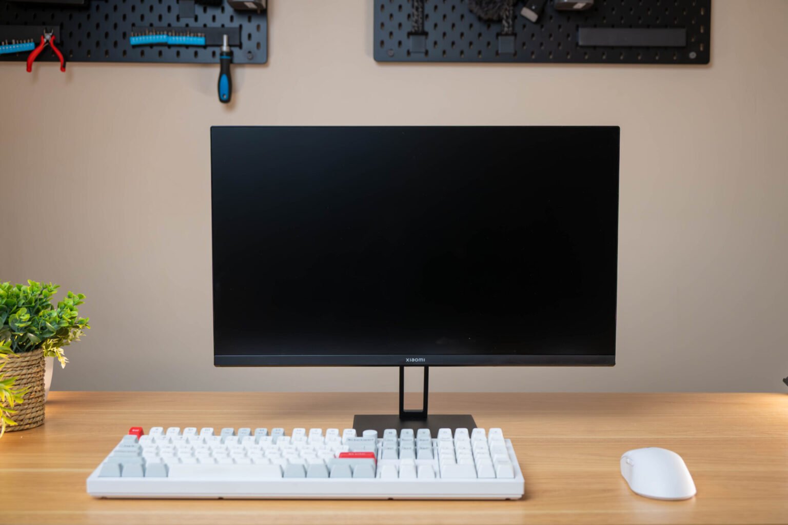 Xiaomi G27Qi 27″ 2K 1440p IPS Gaming Monitor
