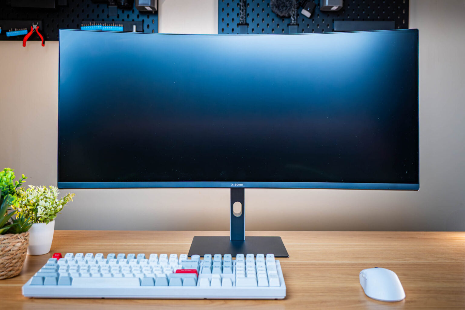 Xiaomi G34WQi 34″ 1440p UltraWide VA Curved Gaming Monitor